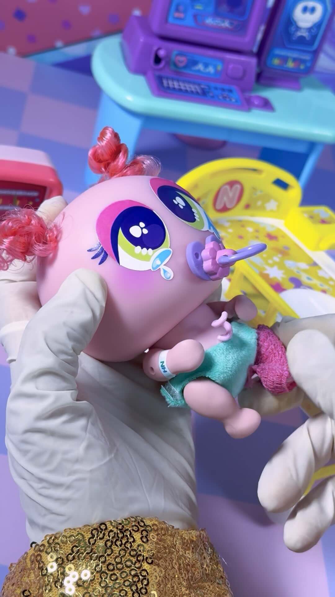 Video: Ksi-Merito Auchimerito Tullidanna